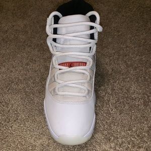 Jordan Platinum Tint 11s